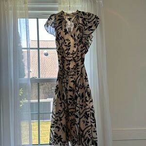 Size Medium Ann Taylor Dress. Tags on, never worn!